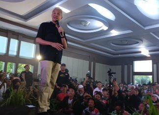 Kampanye di Kota Kendari, Capres Ganjar Janjikan Beasiswa Bagi Keluarga Miskin